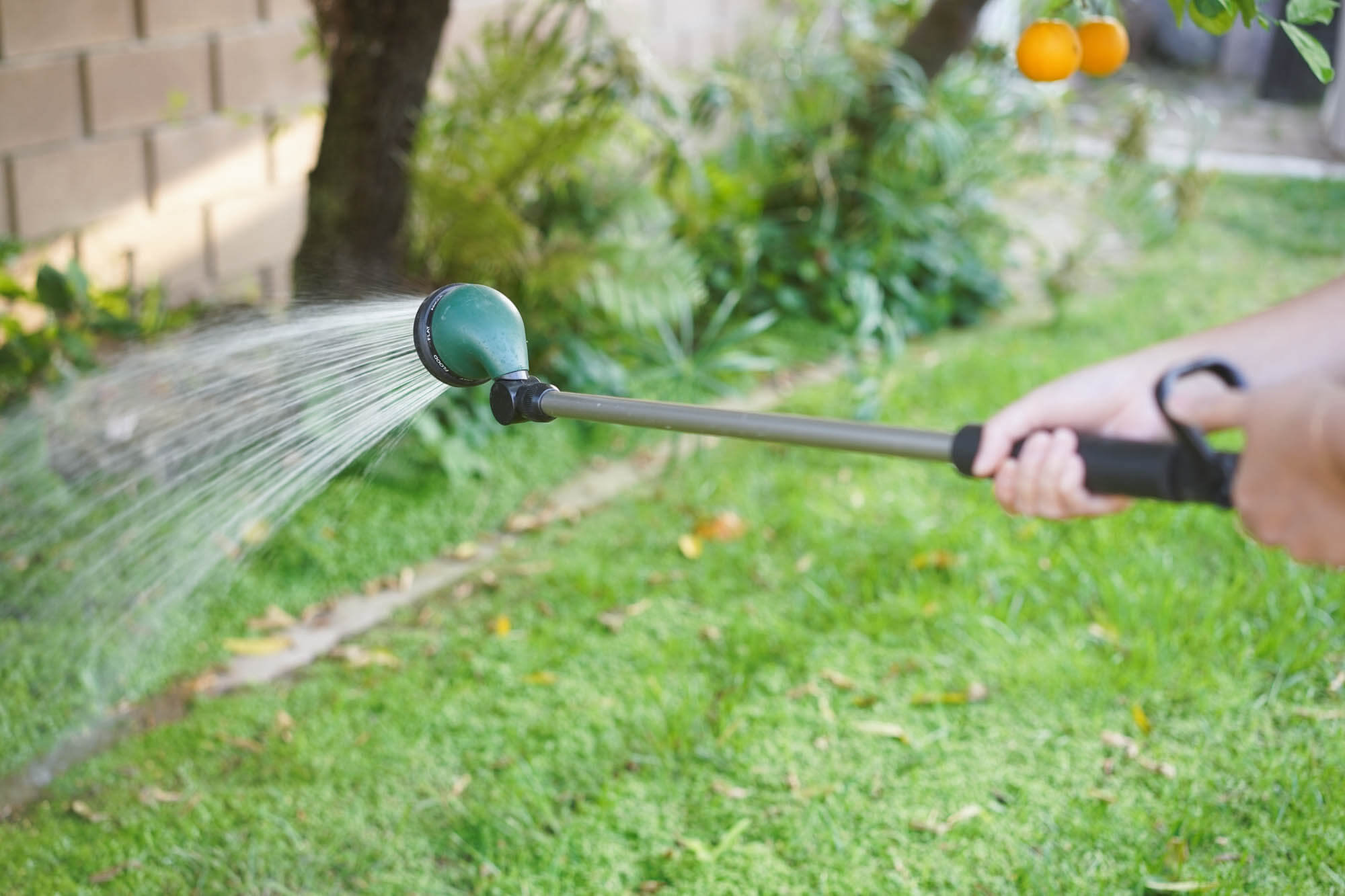 Durable Water Sprinkler Hose Attachment Spray Nozzle Head Garden Lawn Grass 