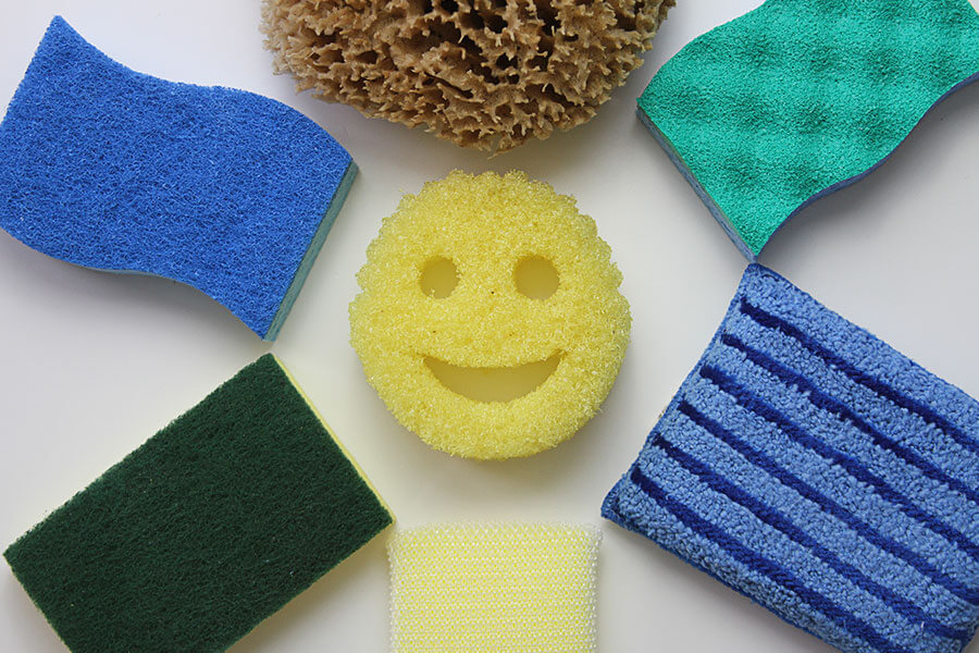 Scrub Daddy-The Original Scrub Daddy - FlexTexture Sponge, Soft in Warm  Water, Firm in Cold, Deep Cleaning, Dishwasher Safe, Multi-use, Scratch  Free