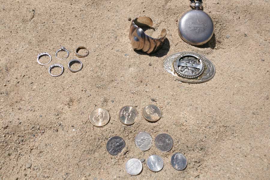 relics, coins and metal test items