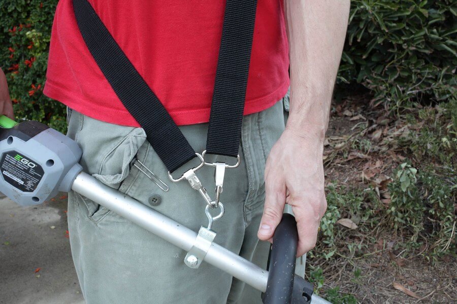 a shoulder strap for weed trimming