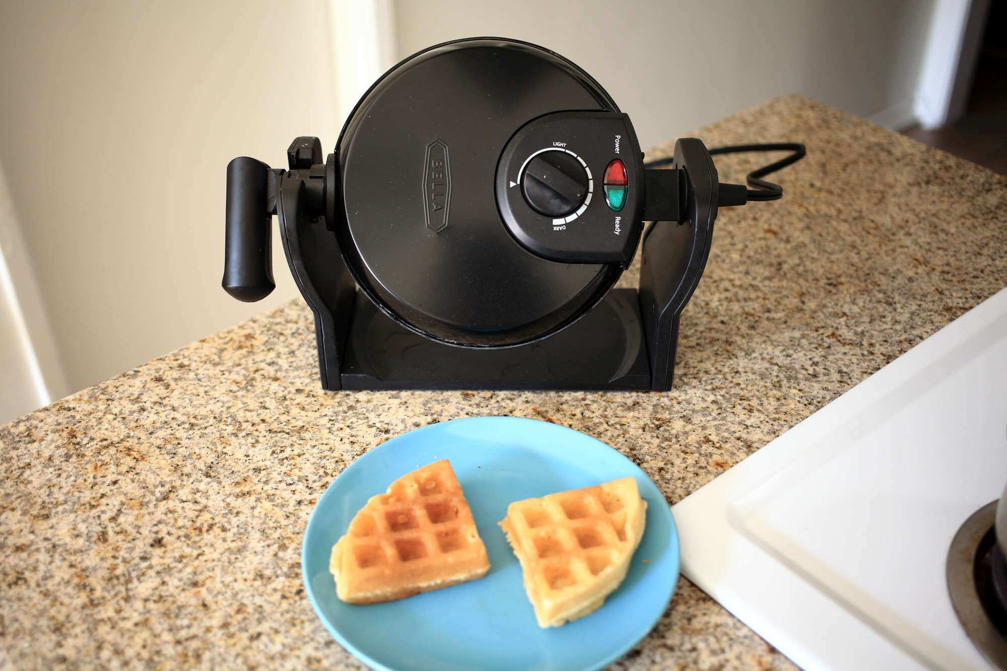  Oster Belgian Waffle Maker with Adjustable Temperature Control,  Non-Stick Plates and Cool Touch Handle, Makes 8 Waffles, Stainless Steel:  Electric Waffle Irons: Home & Kitchen