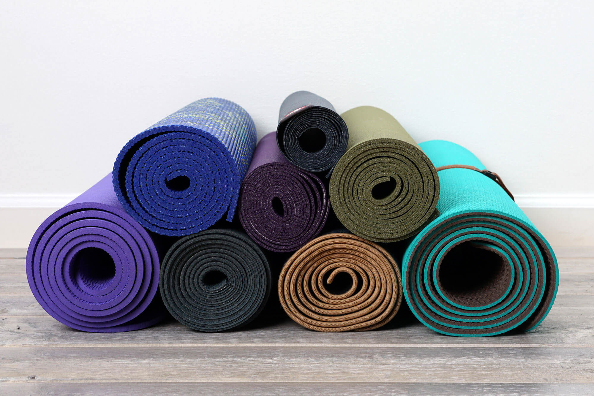 group of the best yoga mats