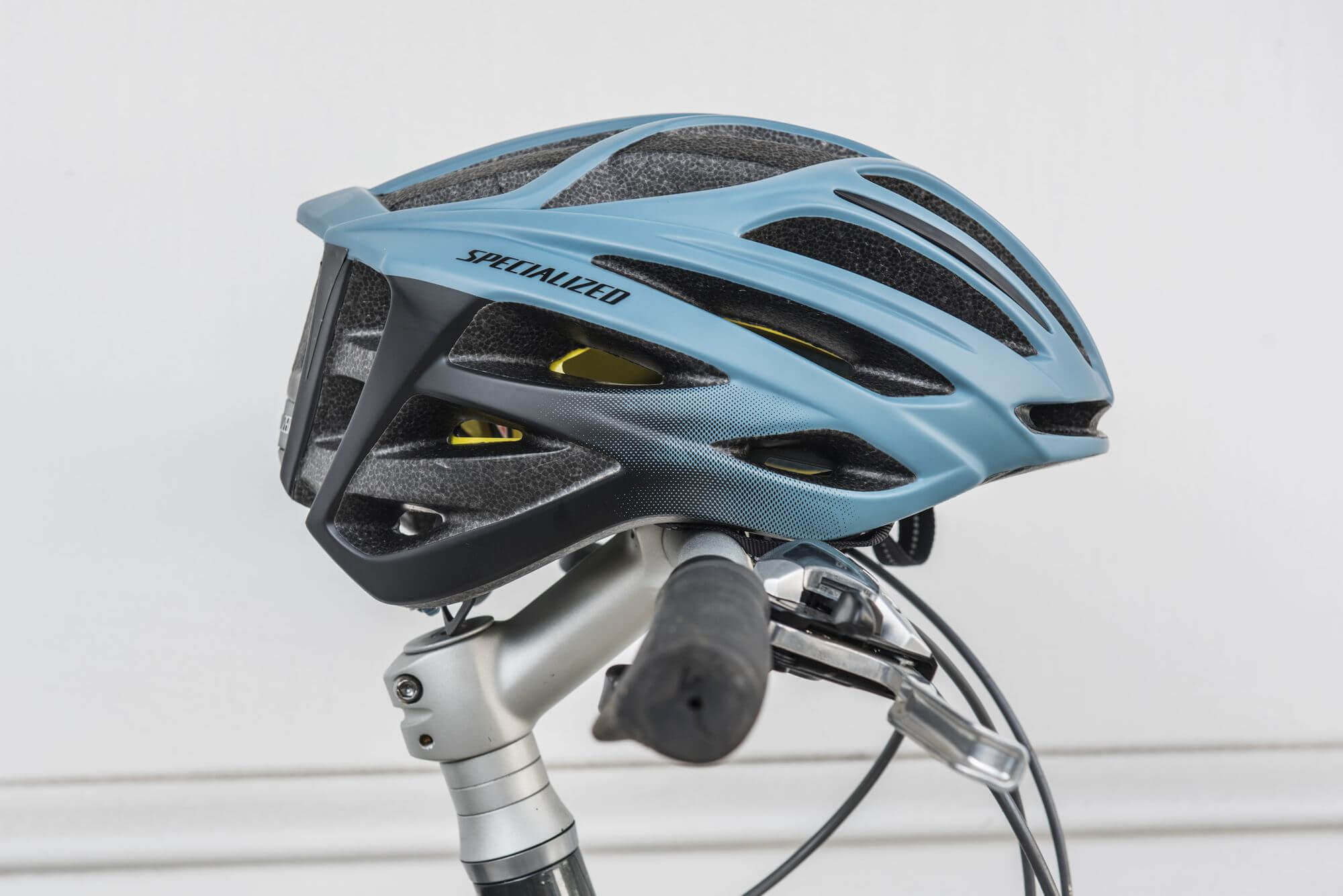 Specialized echelon ii mips helmet 2025 review