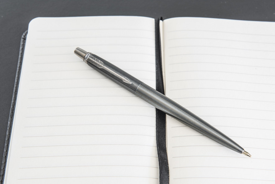 Parker Jotter XL Ballpoint Pen Review — The Pen Addict