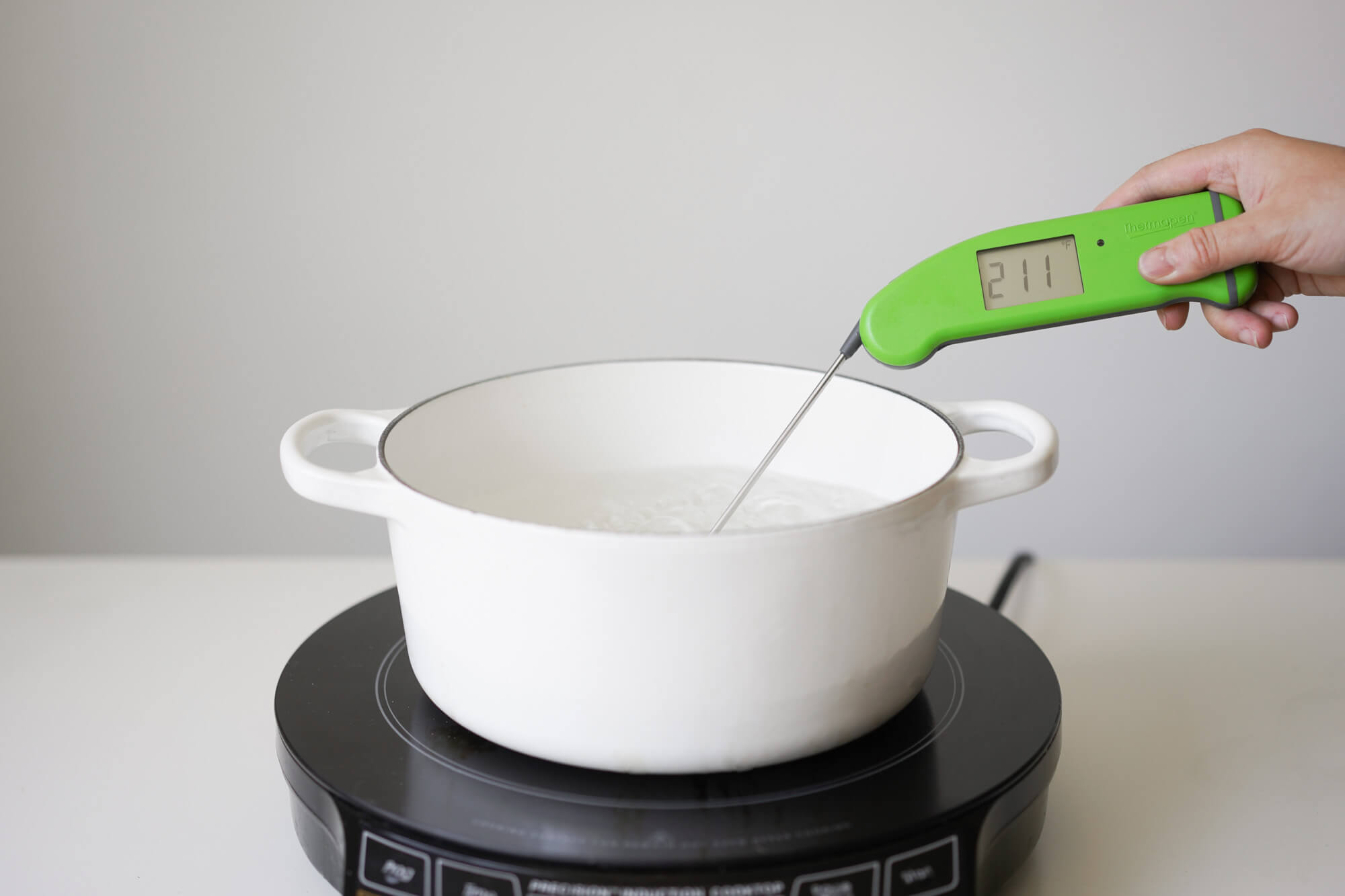 How To Calibrate Food Thermometers (Digital & Analog) - Your Best Digs