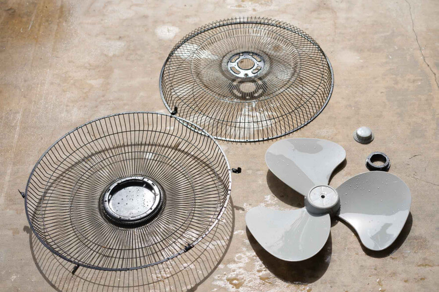 How To Clean A Fan With Step By, How To Clean Roll Top Desk Fans
