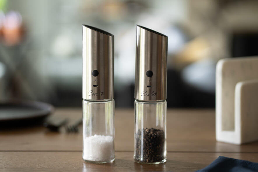 Corkle salt and pepper grinder